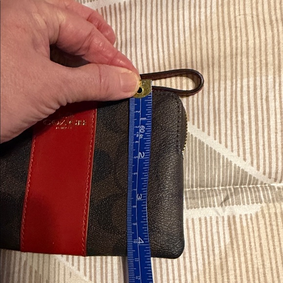 Coach Signature Dark Brown and Red Wristlet NWT - Picture 7 of 8
